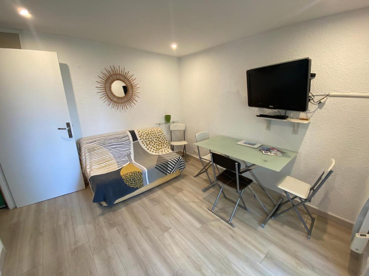 Appartement Bord De Mer - St Raphael Corniche D'Or Saint-Raphaël Kültér fotó